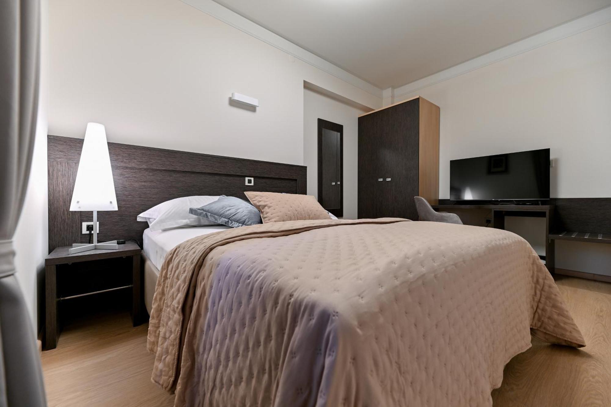 Villa Hresc M Zára Szoba fotó